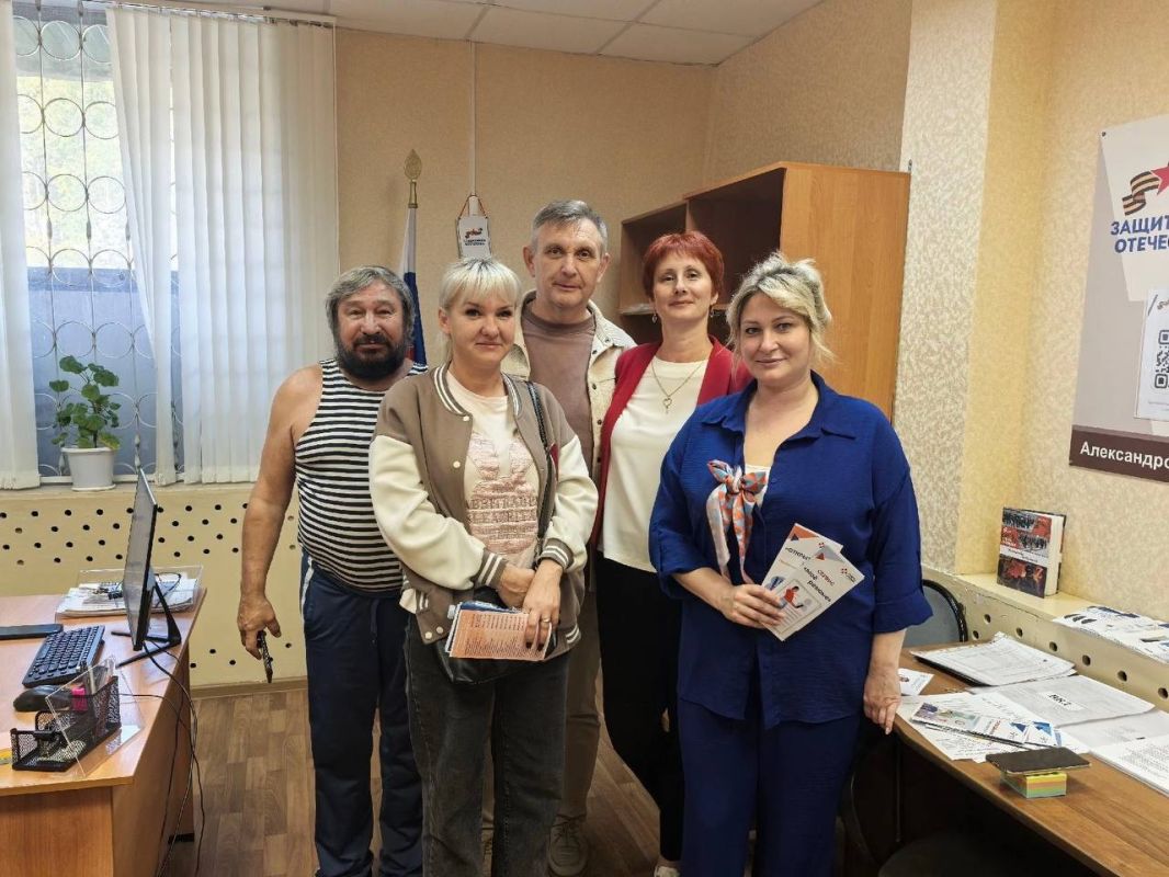 Во Владимирской области филиал Государственного фонда «Защитники Отечества» и Центры занятости населения в районах продолжают развивать региональную практику по работе специализированных клубов для ветеранов специальной... Во Владимирской области филиал Государственного фонда «Защитники Отечества» и Центры занятости населения в районах продолжают развивать региональную практику по работе специализированных клубов для ветеранов специальной...