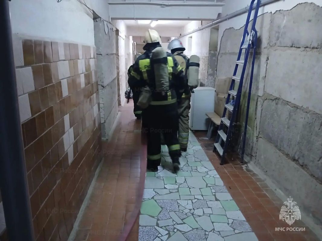На базе Камешковской ЦРБ прошло пожарно-тактическое учение На базе Камешковской ЦРБ прошло пожарно-тактическое учение