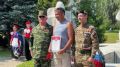 Во Владимире у мемориала «Скорбящие ангелы» на Октябрьском проспекте прошло памятное мероприятие, посвященное Дню воздушно-десантных войск