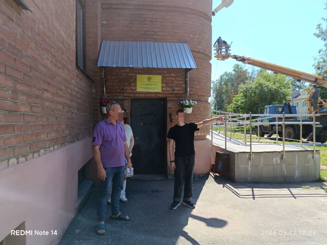 В Вязниках прокурор направил в суд уголовное дело в отношении 17-летнего участника организованной преступной группы, похитившего у пенсионерки 190 тысяч рублей В Вязниках прокурор направил в суд уголовное дело в отношении 17-летнего участника организованной преступной группы, похитившего у пенсионерки 190 тысяч рублей