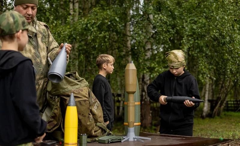 Ковровских школьников собрал первый Православный военно-патриотический слёт Ковровских школьников собрал первый Православный военно-патриотический слёт