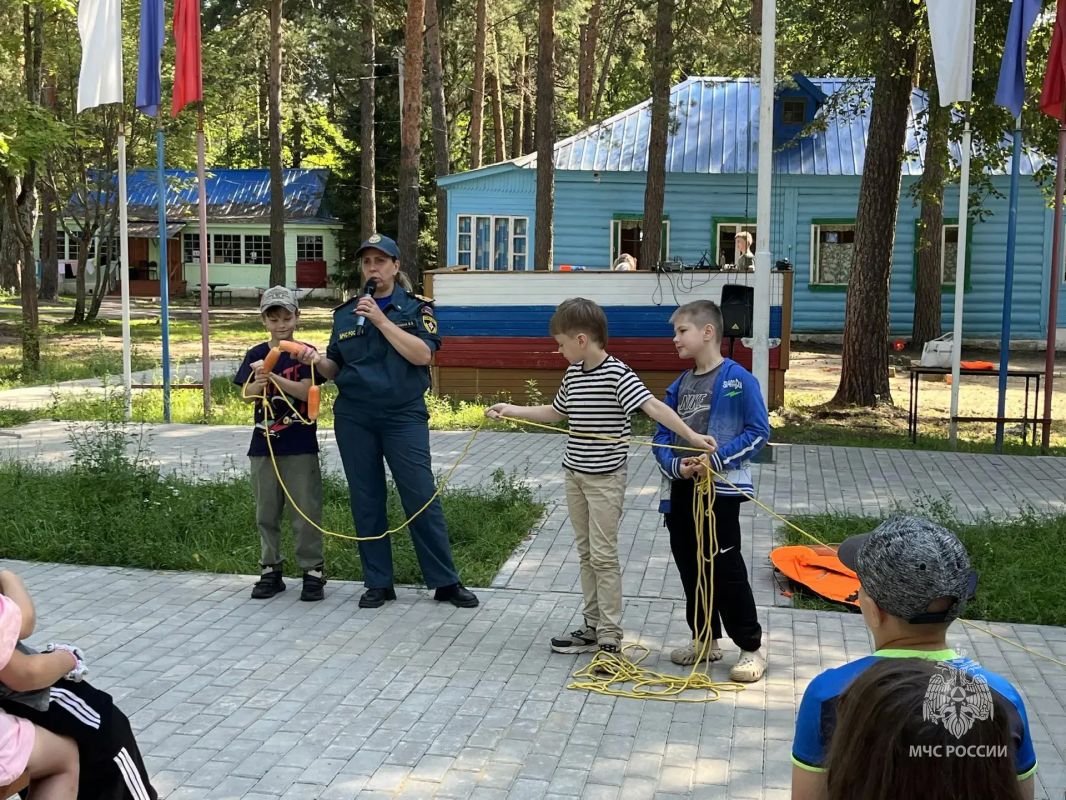 В оздоровительном лагере «Дружба» Суздальского МО прошёл «День безопасности» В оздоровительном лагере «Дружба» Суздальского МО прошёл «День безопасности»