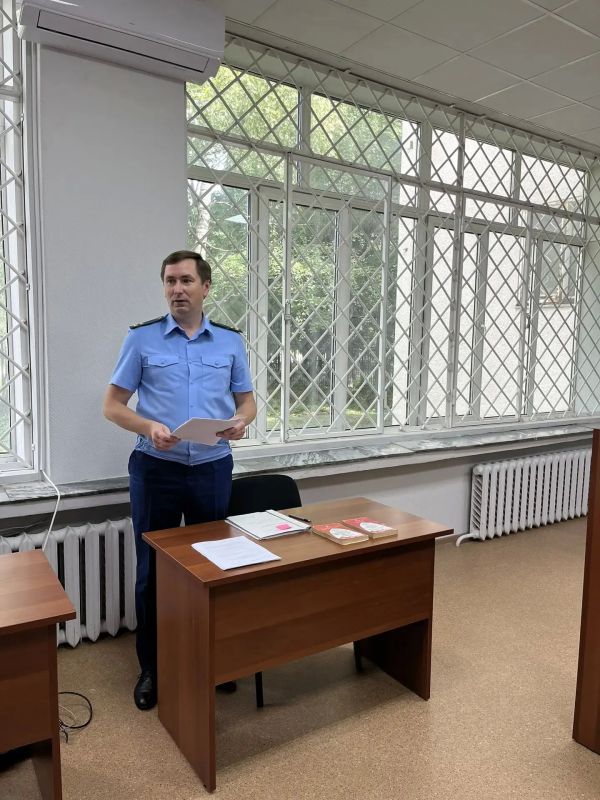 Во Владимире вынесен приговор по уголовному делу о попытке сбыта почти килограмма наркотиков и применения насилия в отношении сотрудника полиции Во Владимире вынесен приговор по уголовному делу о попытке сбыта почти килограмма наркотиков и применения насилия в отношении сотрудника полиции