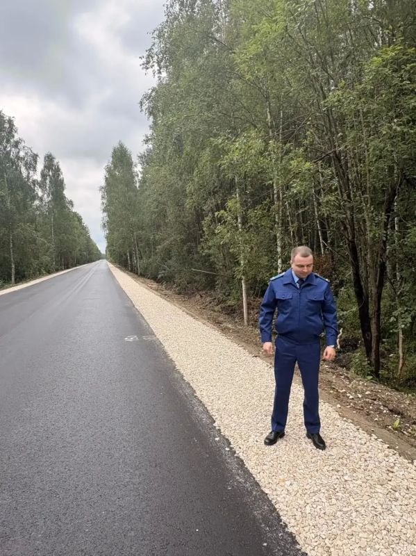 Прокурор Меленковского района Роман Сурков проверил ход завершения дорожных работ в рамках национального проекта «Инфраструктура для жизни»
