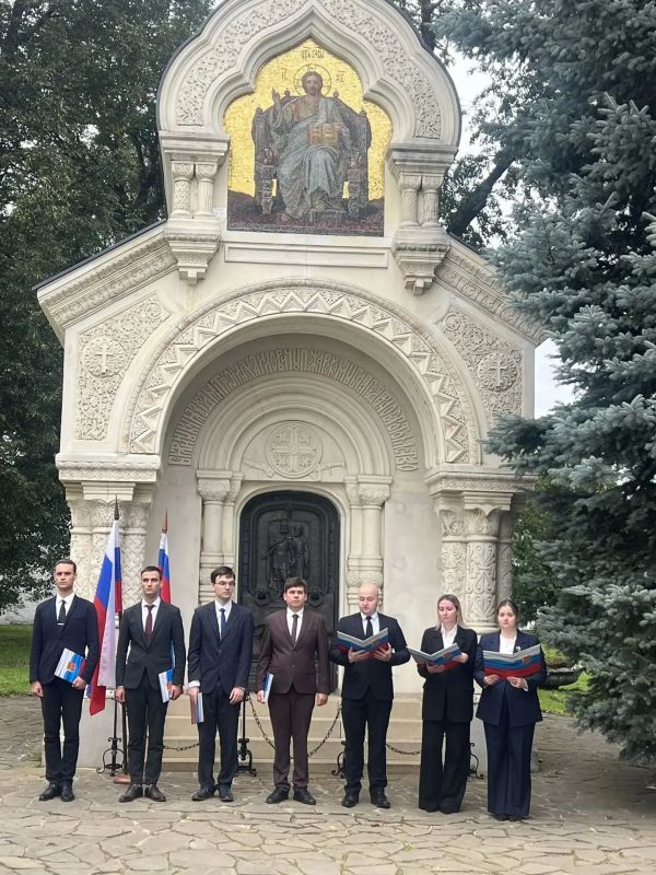 Молодые специалисты прокуратуры области в торжественной обстановке приняли Присягу прокурора Молодые специалисты прокуратуры области в торжественной обстановке приняли Присягу прокурора