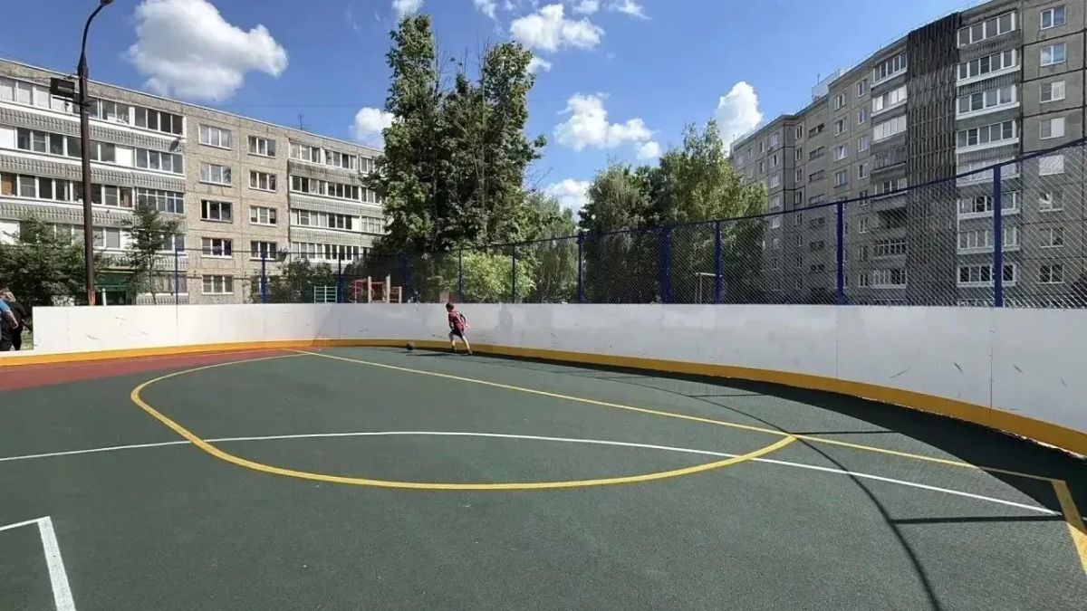 Во Владимире обновили 19 хоккейных кортов Во Владимире обновили 19 хоккейных кортов