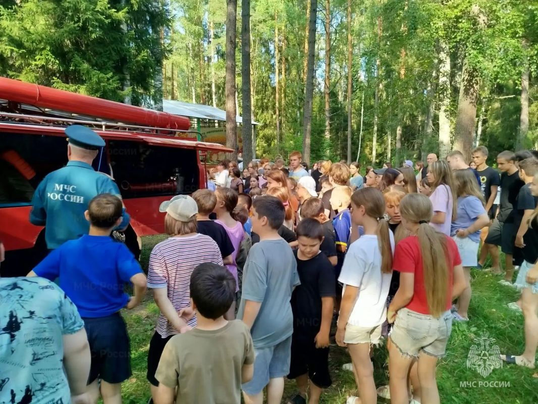 В детском лагере «Сосновый бор» проведён День безопасности В детском лагере «Сосновый бор» проведён День безопасности