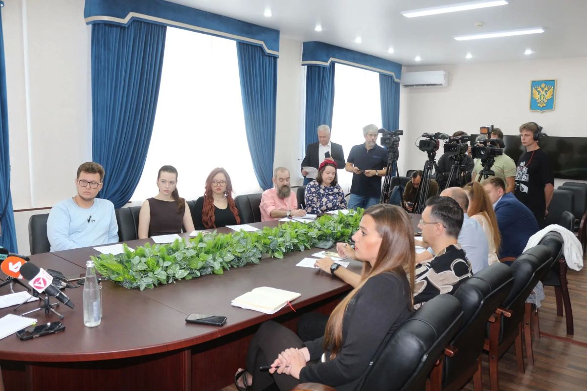 Прокурор области Юлия Калистова провела встречу с журналистами Прокурор области Юлия Калистова провела встречу с журналистами