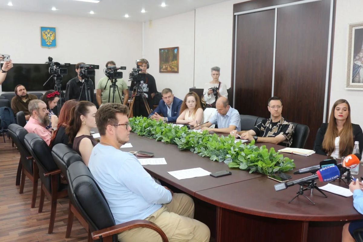 Прокурор области Юлия Калистова провела встречу с журналистами Прокурор области Юлия Калистова провела встречу с журналистами