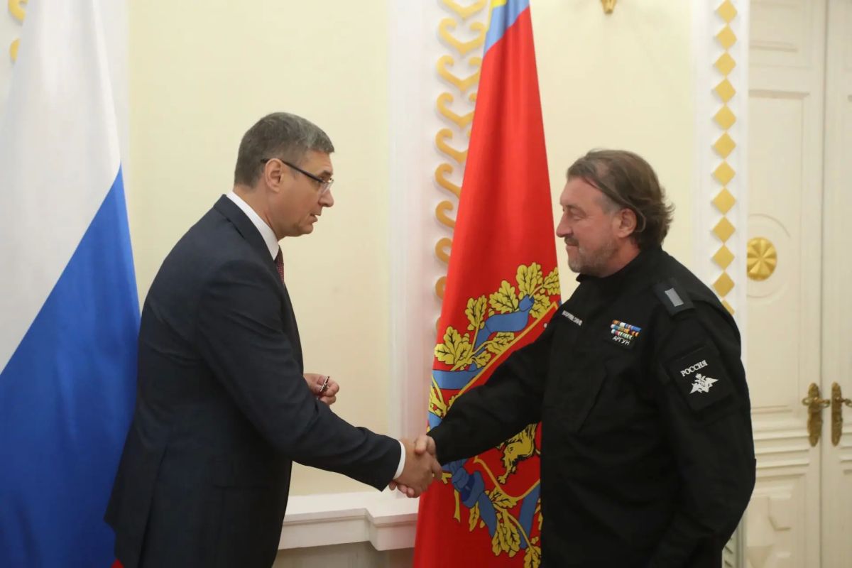 Александр Авдеев: Церемония вручения государственных наград жителям Владимирской области Александр Авдеев: Церемония вручения государственных наград жителям Владимирской области