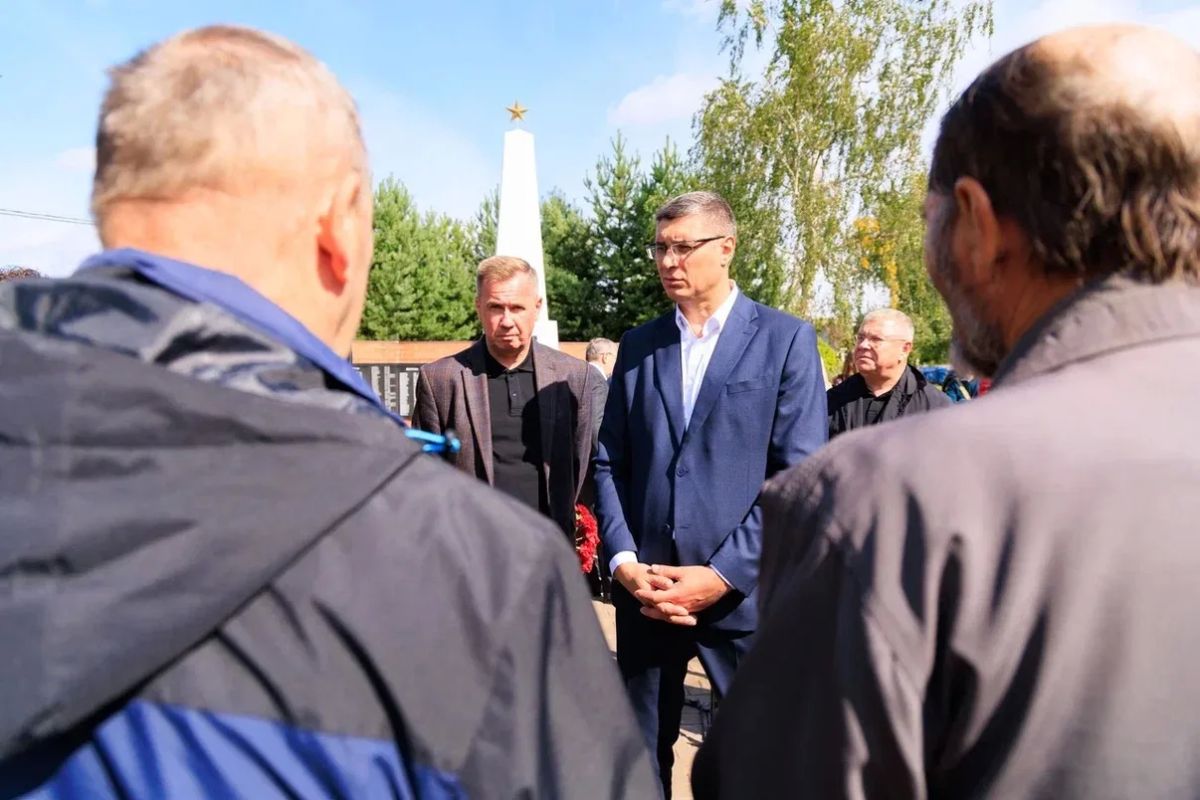 В рамках поездки в Собинский округ Глава региона посетил деревню Толпухово, сёла Вежболово и Кишлеево В рамках поездки в Собинский округ Глава региона посетил деревню Толпухово, сёла Вежболово и Кишлеево