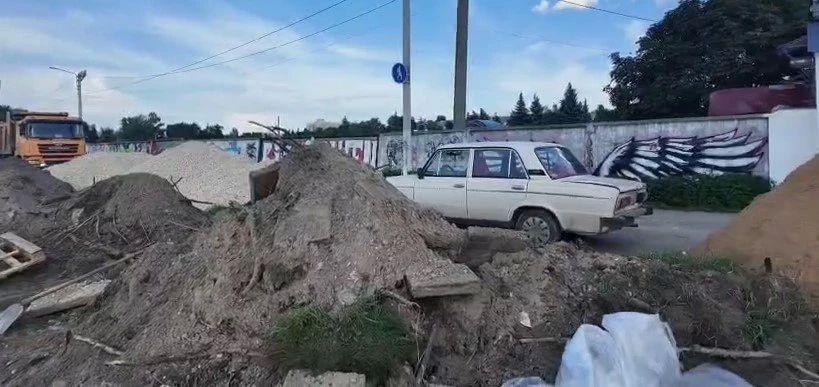 Активисты Народного фронта проверили, как достраивают набережную в Гусь-Хрустальном Активисты Народного фронта проверили, как достраивают набережную в Гусь-Хрустальном