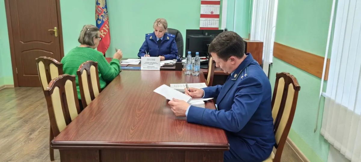 Первый заместитель прокурора области Виктория Дмитренко провела приём граждан в округе Муром Первый заместитель прокурора области Виктория Дмитренко провела приём граждан в округе Муром