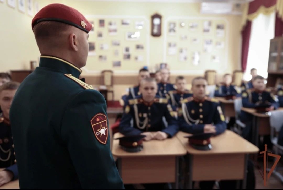 В Центральной России прошли торжества, посвященные Дню знаний В Центральной России прошли торжества, посвященные Дню знаний