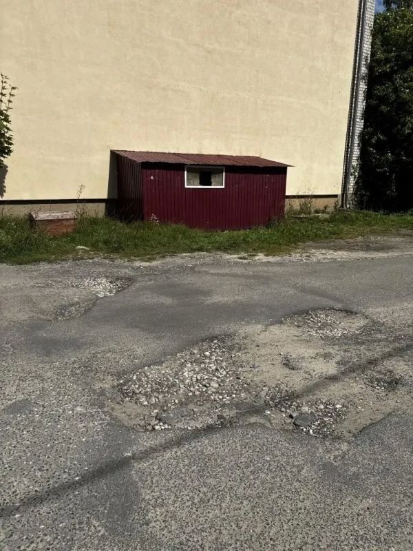 В Меленках прокуратура добилась приведения городских дорог в надлежащее состояние В Меленках прокуратура добилась приведения городских дорог в надлежащее состояние