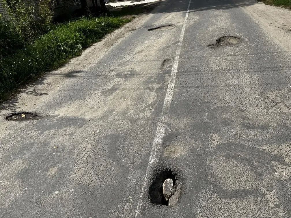 В Меленках прокуратура добилась приведения городских дорог в надлежащее состояние В Меленках прокуратура добилась приведения городских дорог в надлежащее состояние