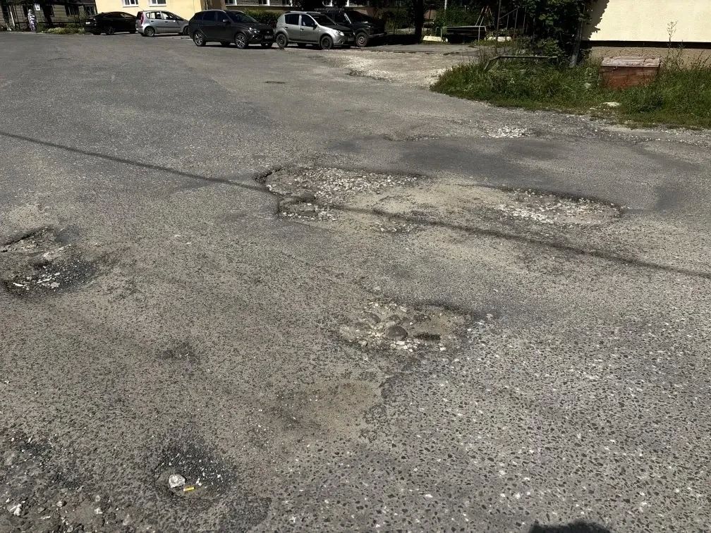 В Меленках прокуратура добилась приведения городских дорог в надлежащее состояние В Меленках прокуратура добилась приведения городских дорог в надлежащее состояние