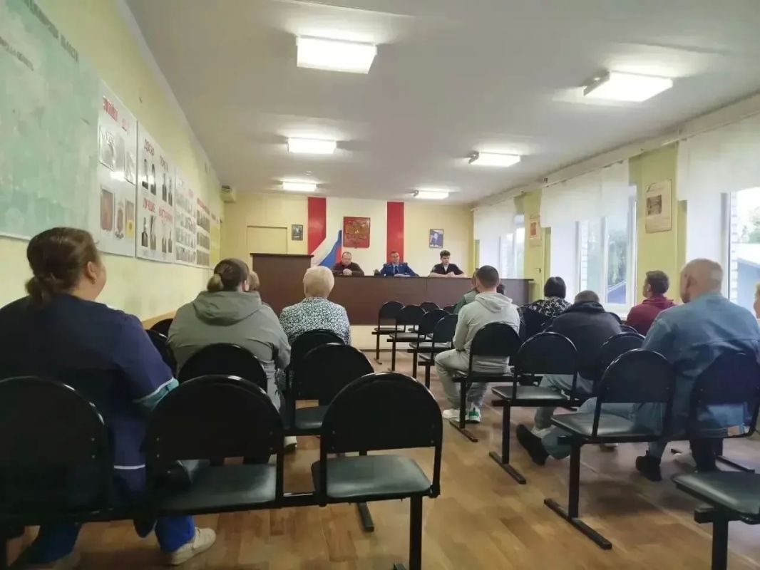 В Вязниках прокуратура помогла пострадавшим от телефонных мошенников подготовить в суд заявления о взыскании со злоумышленников похищенных сбережений В Вязниках прокуратура помогла пострадавшим от телефонных мошенников подготовить в суд заявления о взыскании со злоумышленников похищенных сбережений