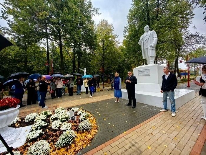 Ковров отметил 248-летие со дня присвоения городского статуса и 493-летие с даты его первого упоминания в истории Ковров отметил 248-летие со дня присвоения городского статуса и 493-летие с даты его первого упоминания в истории