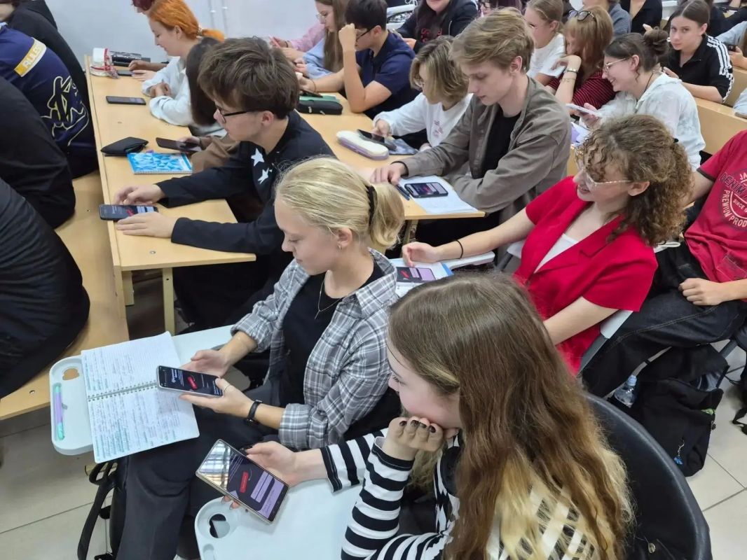 Владимирская область присоединилась к просветительской акции «Избирательный диктант», которая прошла одновременно в 18 регионах России Владимирская область присоединилась к просветительской акции «Избирательный диктант», которая прошла одновременно в 18 регионах России