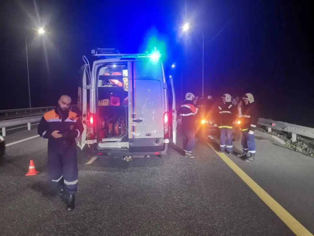 Авария с участием трёх машин произошла на трассе М-12 в Собинском округе Авария с участием трёх машин произошла на трассе М-12 в Собинском округе