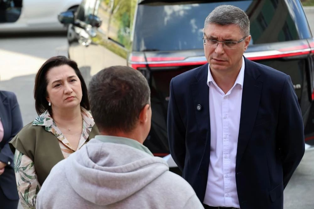 Рабочая поездка Губернатора Александра Авдеева в Гусь-Хрустальный Рабочая поездка Губернатора Александра Авдеева в Гусь-Хрустальный