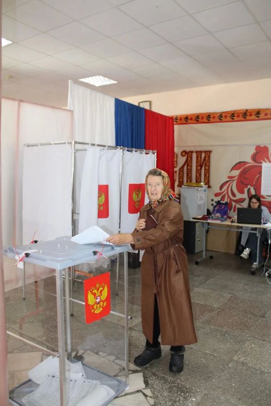 В Суздальском, Меленковском, Кольчугинском округах на участках многолюдно В Суздальском, Меленковском, Кольчугинском округах на участках многолюдно