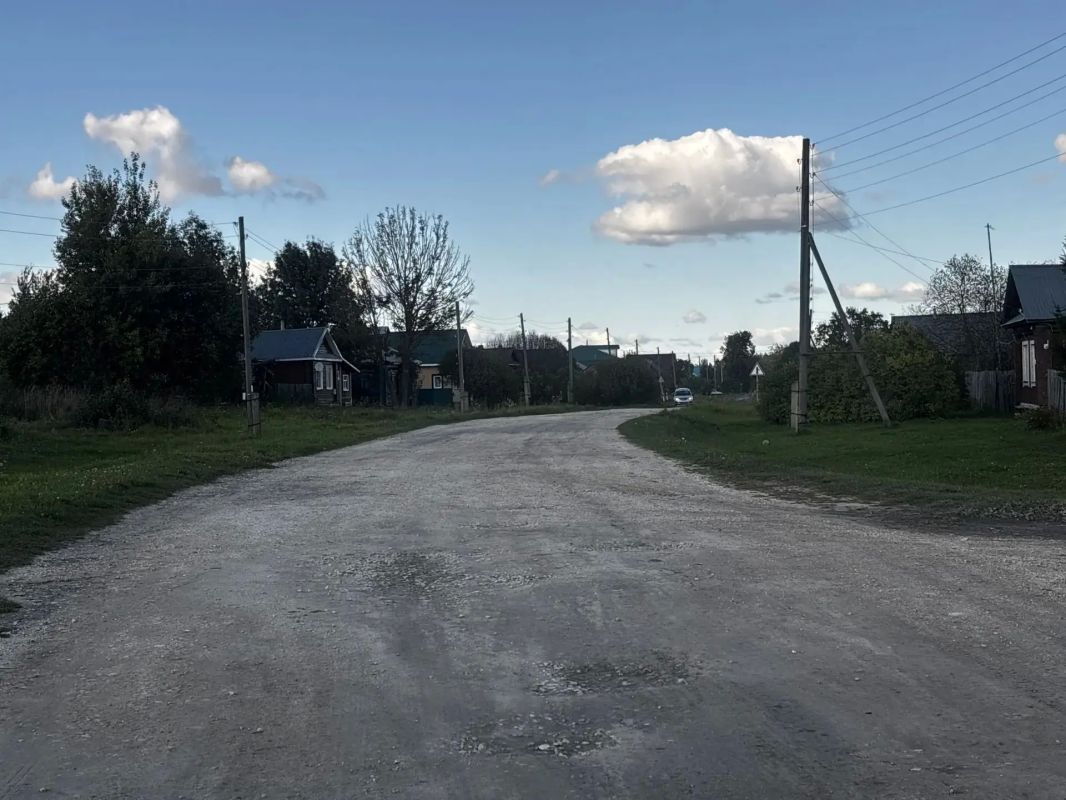 Прокуратура Меленковского района добивается приведения сельской дороги в надлежащее состояние Прокуратура Меленковского района добивается приведения сельской дороги в надлежащее состояние
