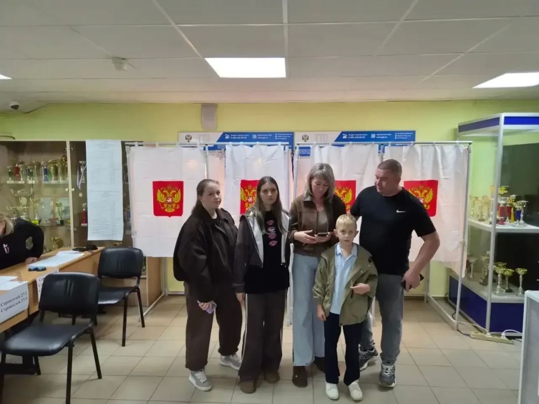 Команда избирателей в Коврове — это представители всех поколений, всех профессий Команда избирателей в Коврове — это представители всех поколений, всех профессий