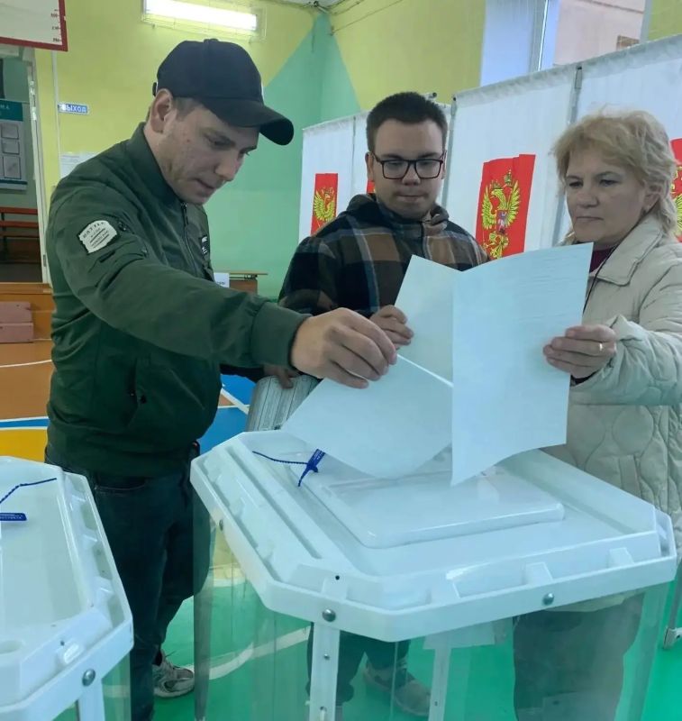 Каждый из нас занят своими делами, но есть моменты, когда нужно действовать вместе Каждый из нас занят своими делами, но есть моменты, когда нужно действовать вместе
