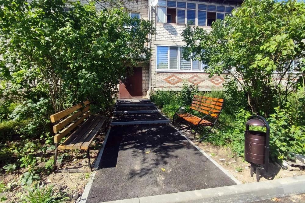 По губернаторскому проекту «Благодвор» в этом сезоне благоустроено уже 364 объекта По губернаторскому проекту «Благодвор» в этом сезоне благоустроено уже 364 объекта