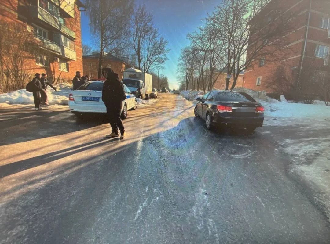 В Суздале прокурор направил в суд уголовное дело в отношении виновницы дорожно-транспортного происшествия, скрывшейся с места его совершения В Суздале прокурор направил в суд уголовное дело в отношении виновницы дорожно-транспортного происшествия, скрывшейся с места его совершения