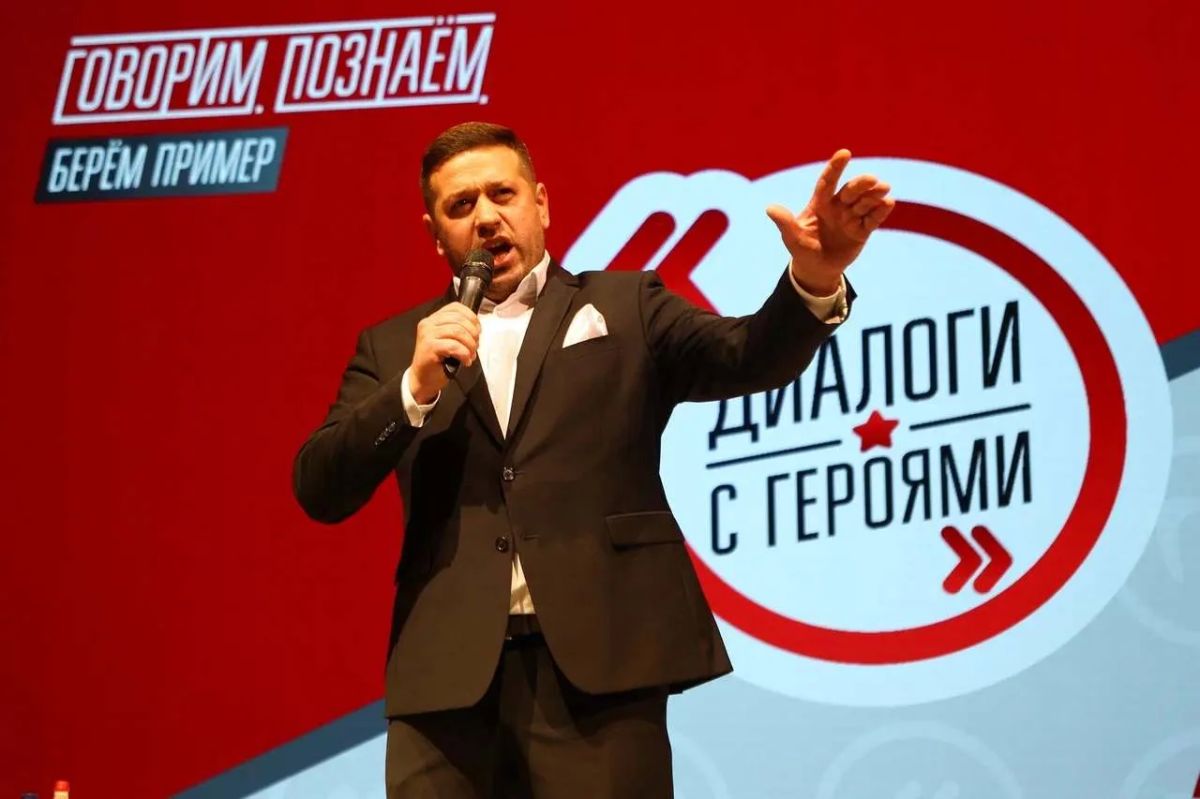 «Диалоги с Героями» во Владимире: о мужестве, выборе и любви к Родине «Диалоги с Героями» во Владимире: о мужестве, выборе и любви к Родине