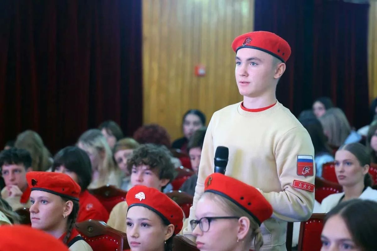 «Диалоги с Героями» во Владимире: о мужестве, выборе и любви к Родине «Диалоги с Героями» во Владимире: о мужестве, выборе и любви к Родине