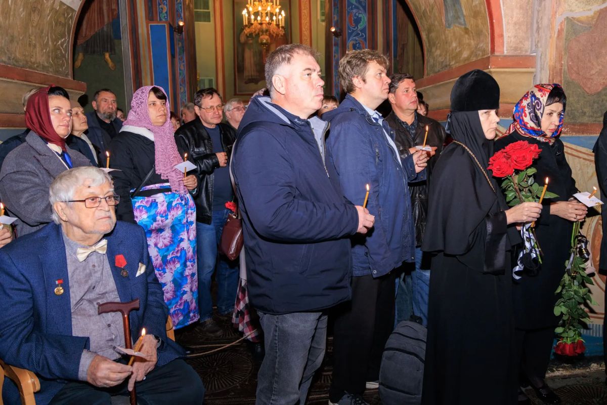 Александр Авдеев: Сегодня в Успенском соборе мы простились с Алисой Ивановной Аксеновой Александр Авдеев: Сегодня в Успенском соборе мы простились с Алисой Ивановной Аксеновой