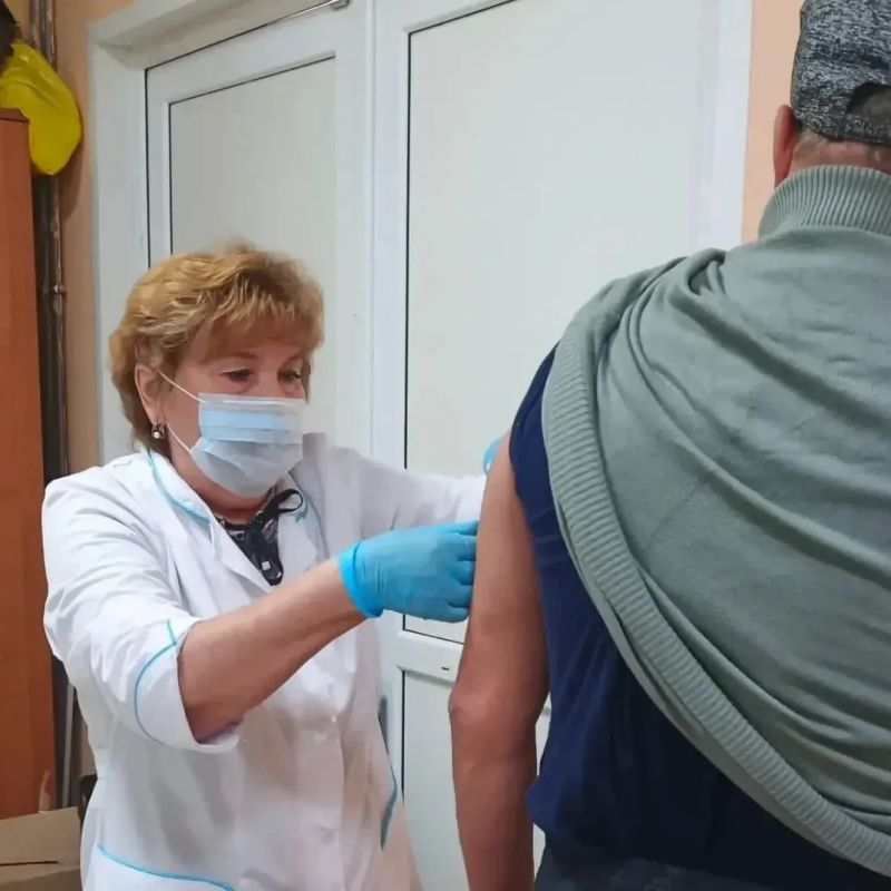 Во Владимире начинают работы пункты вакцинации в общественных местах Во Владимире начинают работы пункты вакцинации в общественных местах