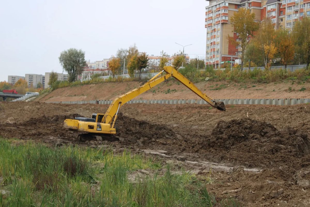 Парк у ДТЮ во Владимире: стройка в разгаре Парк у ДТЮ во Владимире: стройка в разгаре