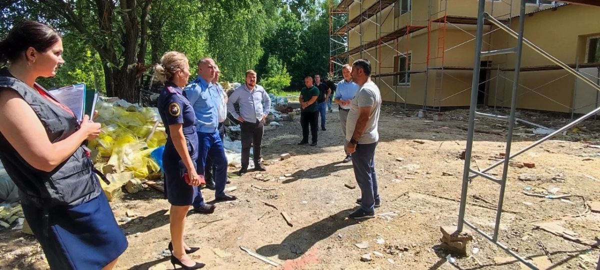 В Вязниках прокурор направил в суд уголовное дело о мошенничестве при строительстве школы в рамках нацпроекта «Молодежь и дети» В Вязниках прокурор направил в суд уголовное дело о мошенничестве при строительстве школы в рамках нацпроекта «Молодежь и дети»