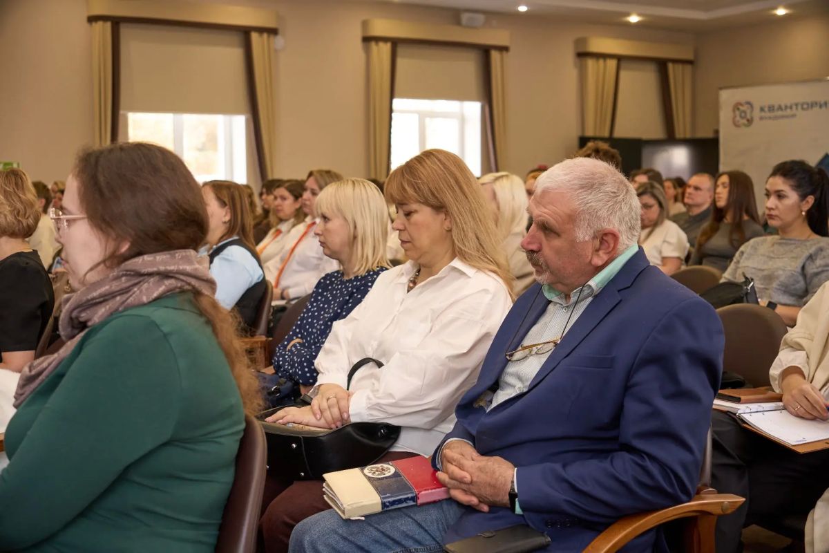 Поддержка детей, переживающих утрату: экспертный взгляд и практические инструменты Поддержка детей, переживающих утрату: экспертный взгляд и практические инструменты