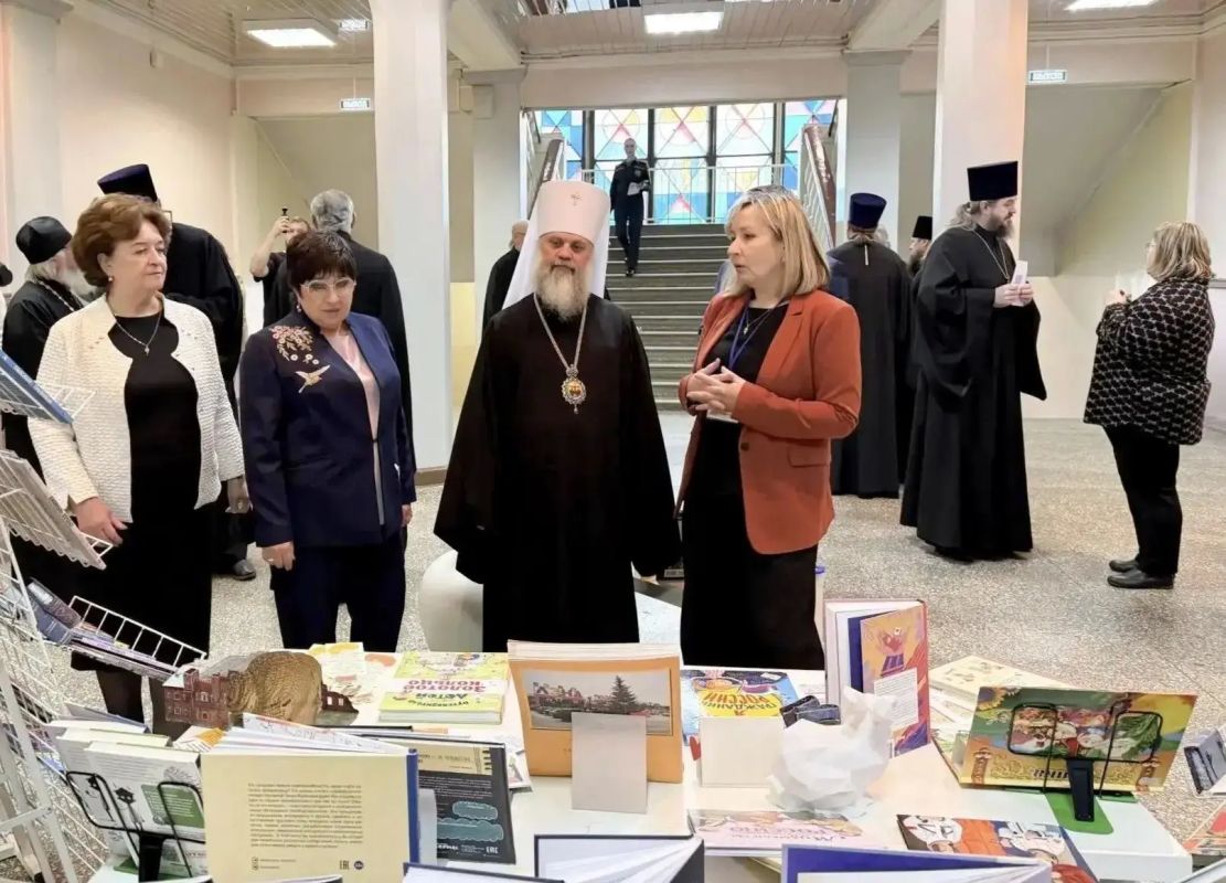 Председатель Законодательного Собрания Владимирской области Ольга Хохлова приняла участие в парламентских слушаниях «Покровские чтения», которые прошли в Ивановской области Председатель Законодательного Собрания Владимирской области Ольга Хохлова приняла участие в парламентских слушаниях «Покровские чтения», которые прошли в Ивановской области