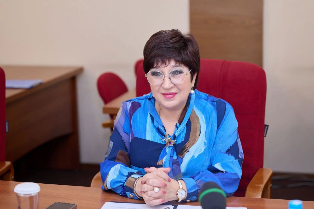 Председатель Законодательного Собрания Владимирской области Ольга Хохлова провела встречу с владимирскими предпринимателями, работающими в сфере дополнительного образования Председатель Законодательного Собрания Владимирской области Ольга Хохлова провела встречу с владимирскими предпринимателями, работающими в сфере дополнительного образования
