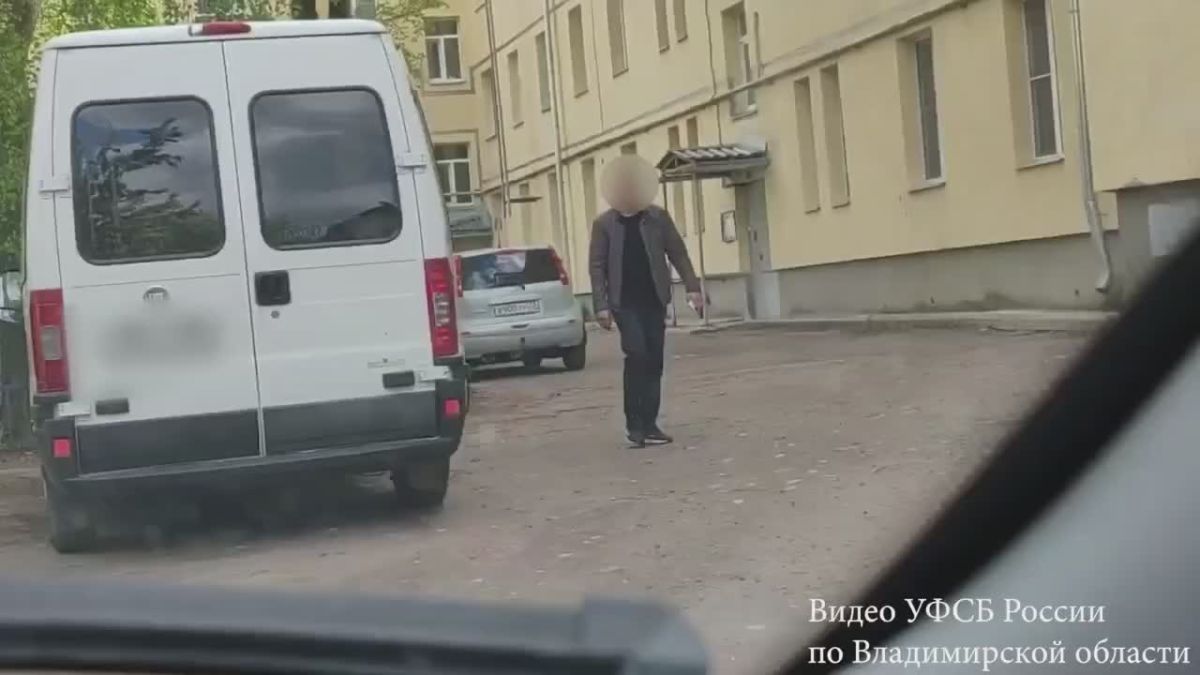 Во Владимирской области сотрудники СОБР «Сунгирь» оказали силовую поддержку коллегам из УФСБ России при задержании группы лиц, подозреваемых в похищении людей