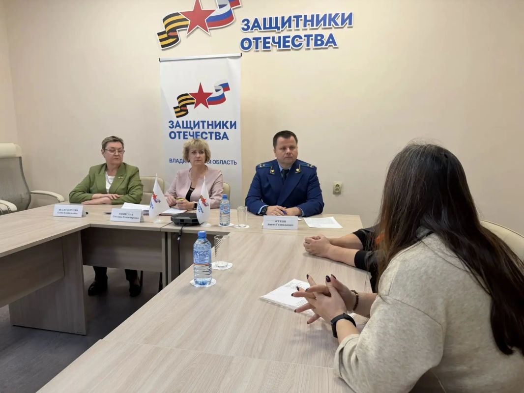 Заместитель прокурора области Антон Жуков провел личный приём граждан